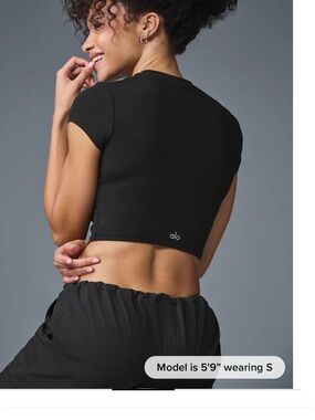 Alosoft Crop Finesse Short Sleeve